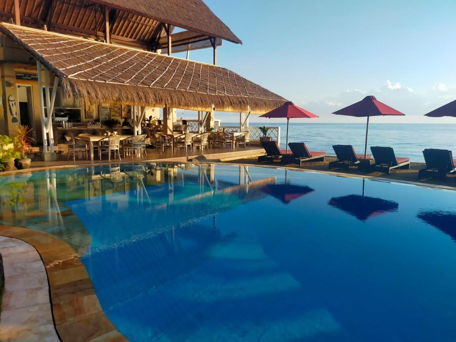 Tauch Terminal Resort Tulamben & Spa Экстерьер фото